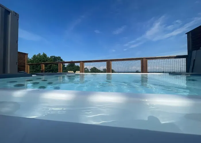 Camping La Grappe 4*